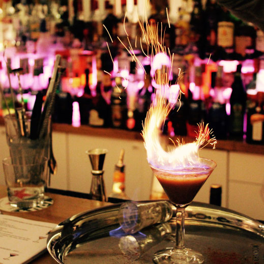 Cocktail an der Bar